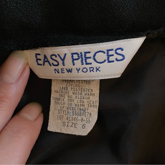 Vintage Easy Pieces black 4 button pencil skirt - Picture 6 of 8